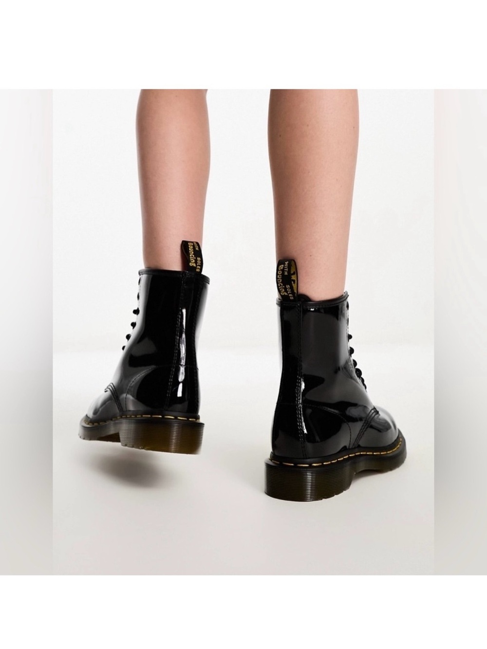 Dr. Martens Black Patent Lace-Up Combat Boots Women’s 8 - Picture 3 of 14